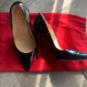 Christian Louboutin So Kate 38.5 Black Patent